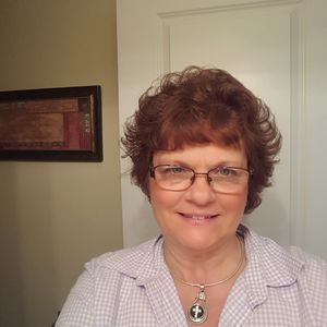 Meet your Posher, Angelia